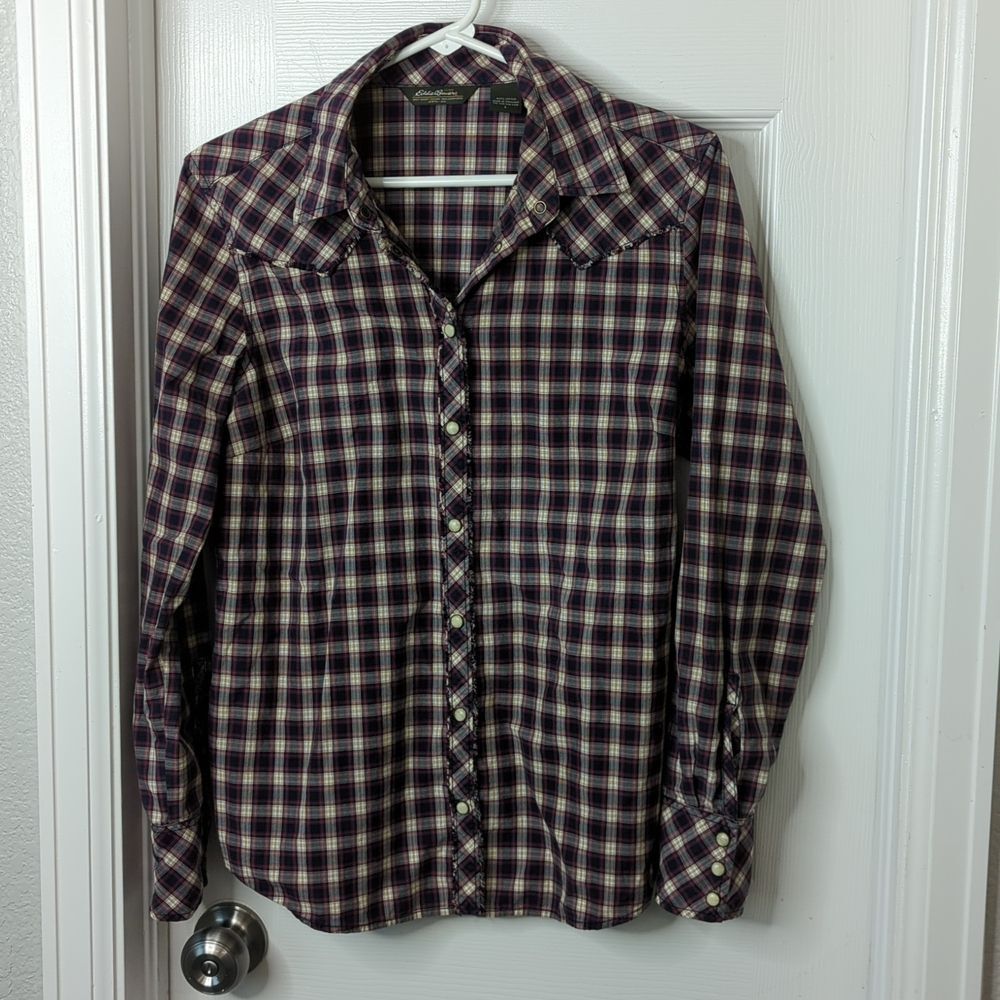 Eddie Bauer long sleeve button down shirt size L